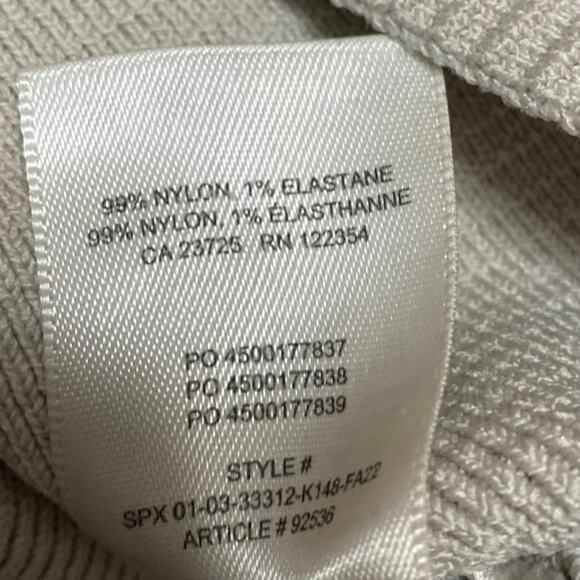 Aritzia Babaton Gray Short Sleeve Ribbed Knit Sculpt Square Neck Crop Top Sz XS - Picture 4 of 4